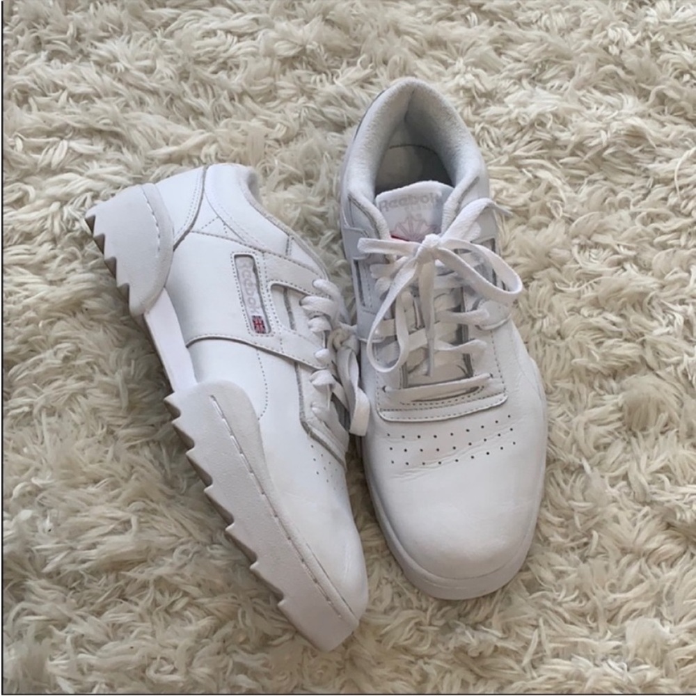 Reebok Tennis Shoes